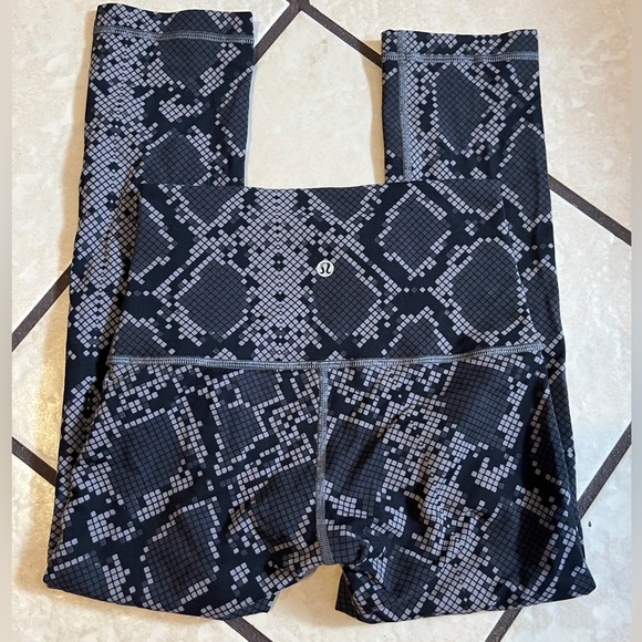 lululemon athletica Pants - NWOT Lululemon leggings